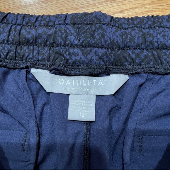Athleta Womens Brooklyn Jogger Pants Size 12 Dark Blue Python Snake Print *read - Picture 5 of 10